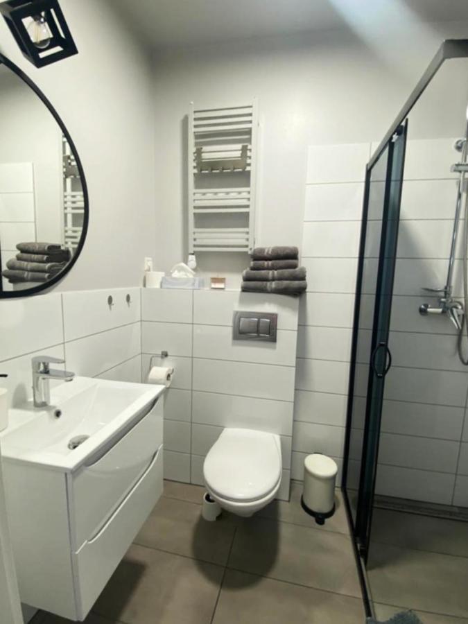 Apartamenty Zatorze Лешно Екстер'єр фото