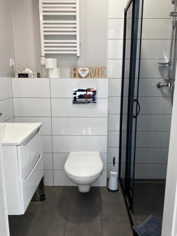 Apartamenty Zatorze Лешно Екстер'єр фото